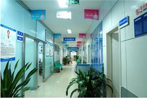 Strong alkaline water and strong acidic water in application
